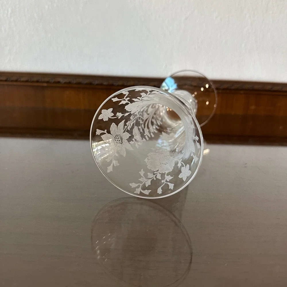 Cambridge Crystal 8.5'' Footed Floral Vase